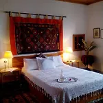Nightingale Pelion Holiday home *